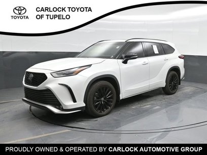 Used 2023 Toyota Highlander XSE