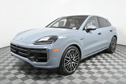 New 2025 Porsche Cayenne Turbo