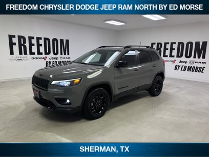 Used 2023 Jeep Cherokee Altitude Lux
