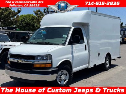Used 2015 Chevrolet Express 3500 w/ Chrome Appearance Package