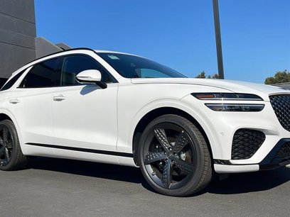 Used 2025 Genesis GV70 2.5T w/ Sport Prestige Package