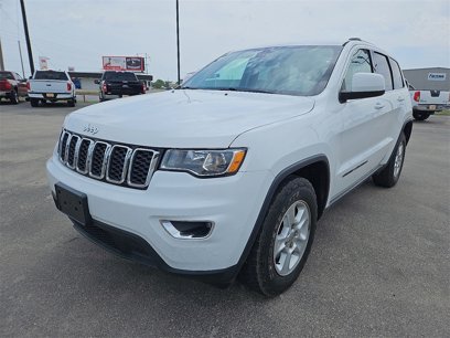 Used 2017 Jeep Grand Cherokee Laredo w/ Quick Order Package 2BE