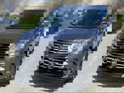 Used 2018 Toyota Highlander XLE