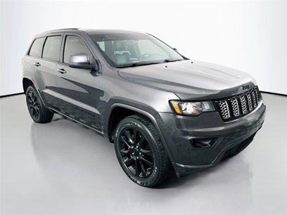 Used 2018 Jeep Grand Cherokee Altitude