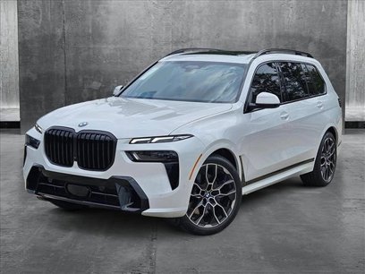 New 2025 BMW X7 xDrive40i w/ M Sport Package