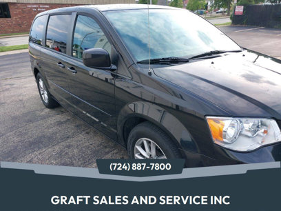 Used 2016 Dodge Grand Caravan SE