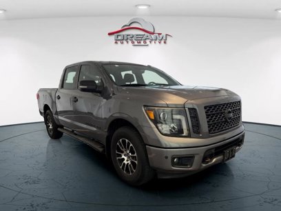 Used 2018 Nissan Titan SV w/ SV Convenience Package
