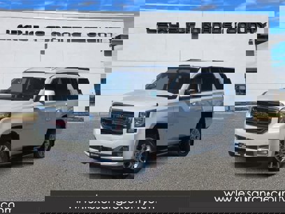 Used 2019 GMC Yukon SLT w/ HD Trailering Package