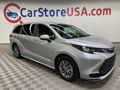 Used 2024 Toyota Sienna LE