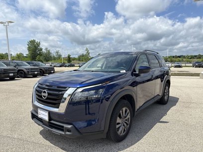 Used 2023 Nissan Pathfinder SV