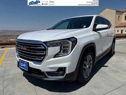Used 2024 GMC Terrain SLT