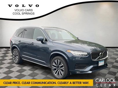 Used 2022 Volvo XC90 T6 Momentum
