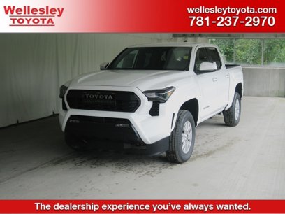 New 2025 Toyota Tacoma SR5