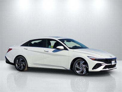 New 2025 Hyundai Elantra Limited