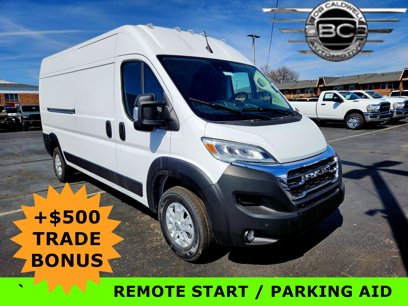 New 2025 RAM ProMaster 2500 w/ Quick Order Package 22G SLT