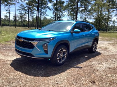 New 2026 Chevrolet Trax LT w/ Driver Confidence Package