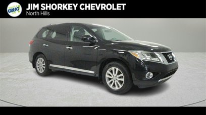 Used 2015 Nissan Pathfinder SL w/ SL Premium Package