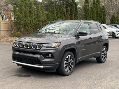 Used 2022 Jeep Compass Limited w/ Sun and Sound Group