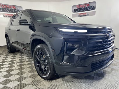 Used 2024 Chevrolet Traverse LT w/ Enhanced Driving Package