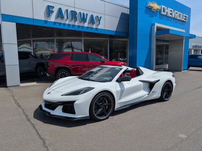 New 2025 Chevrolet Corvette E-Ray w/ Stealth Interior Trim Package