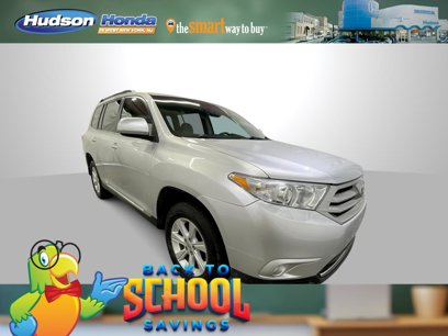 Used 2011 Toyota Highlander SE