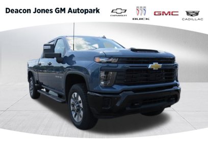 New 2025 Chevrolet Silverado 2500 Custom w/ Custom Value Package