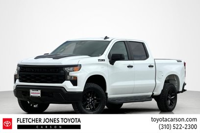 Used 2025 Chevrolet Silverado 1500 Custom Trail Boss w/ Dark Appearance Package