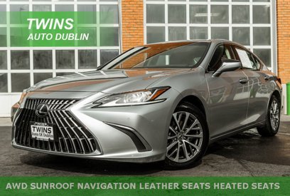 Used 2023 Lexus ES 250 w/ Premium Package