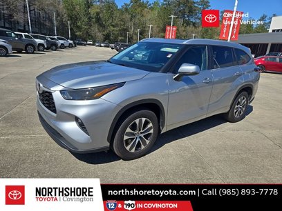 Certified 2024 Toyota Highlander XLE