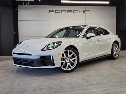 New 2025 Porsche Panamera 4