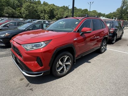 Used 2021 Toyota RAV4 SE w/ Weather & Moonroof Package