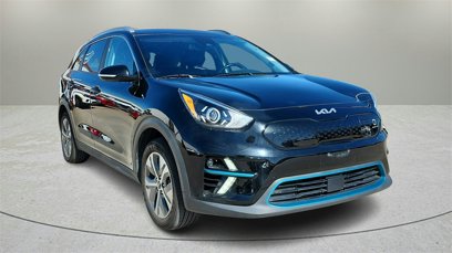 Used 2022 Kia Niro EX w/ Cold Weather Package