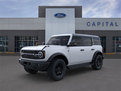 New 2025 Ford Bronco Outer Banks