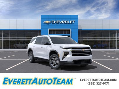 New 2025 Chevrolet Traverse LT w/ Driver Confidence Package