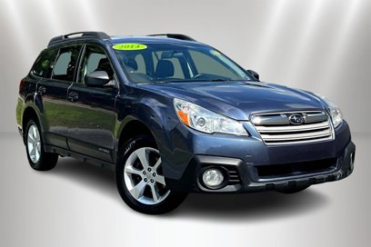 Used 2014 Subaru Outback 2.5i w/ Alloy Wheel Package