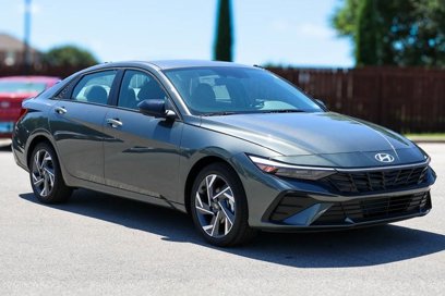 New 2025 Hyundai Elantra Sport