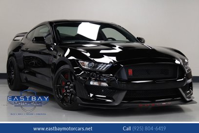 Used 2016 Ford Mustang Shelby GT350R w/ GT350R Equipment Group 920A