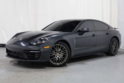 Certified 2022 Porsche Panamera 4