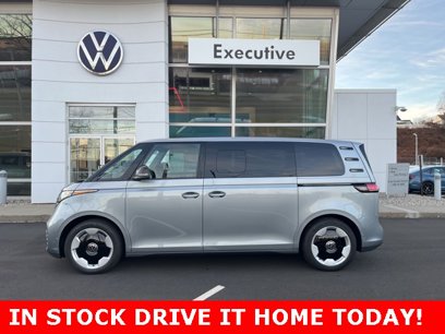 New 2025 Volkswagen ID. Buzz Pro S