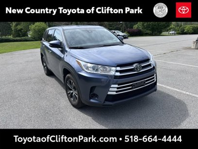 Used 2018 Toyota Highlander LE