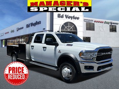 New 2024 RAM 5500 Tradesman w/ Chrome Appearance Group