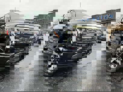 New 2023 Ford F150 Lightning Lariat