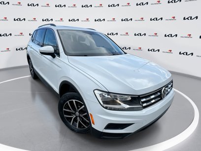 Used 2021 Volkswagen Tiguan SE w/ Panoramic Sunroof Package