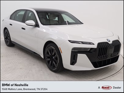 New 2025 BMW 760i xDrive w/ Luxury Rear Seating Package