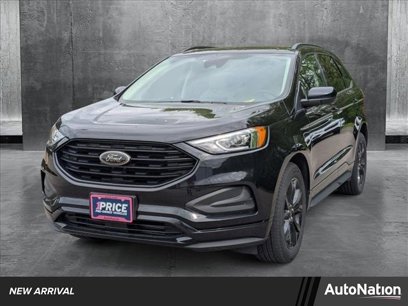 Used 2022 Ford Edge SE w/ Black Appearance Package
