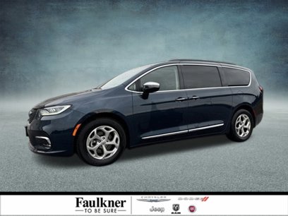 Certified 2023 Chrysler Pacifica Limited