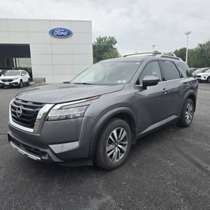Used 2022 Nissan Pathfinder SL