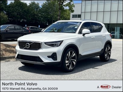 Certified 2024 Volvo XC40 B5 Plus w/ Protection Package Premier