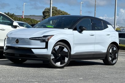 New 2025 Volvo EX30 Plus