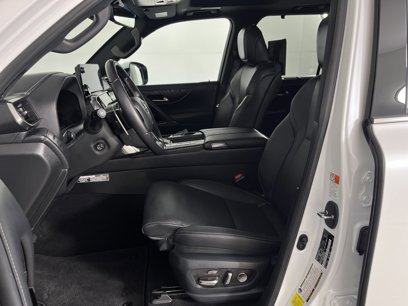 Certified 2023 Lexus LX 600 4WD w/ Luxury Package